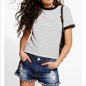 Boohoo- Black & White Striped Tee